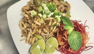 STIR-FRY PEARL NOODLES.